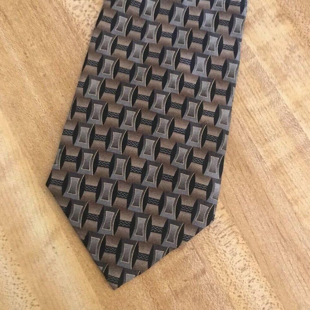 #1153 JOSEPH & FEISS INTERNATIONAL vtg silk necktie 58 in x 4 in